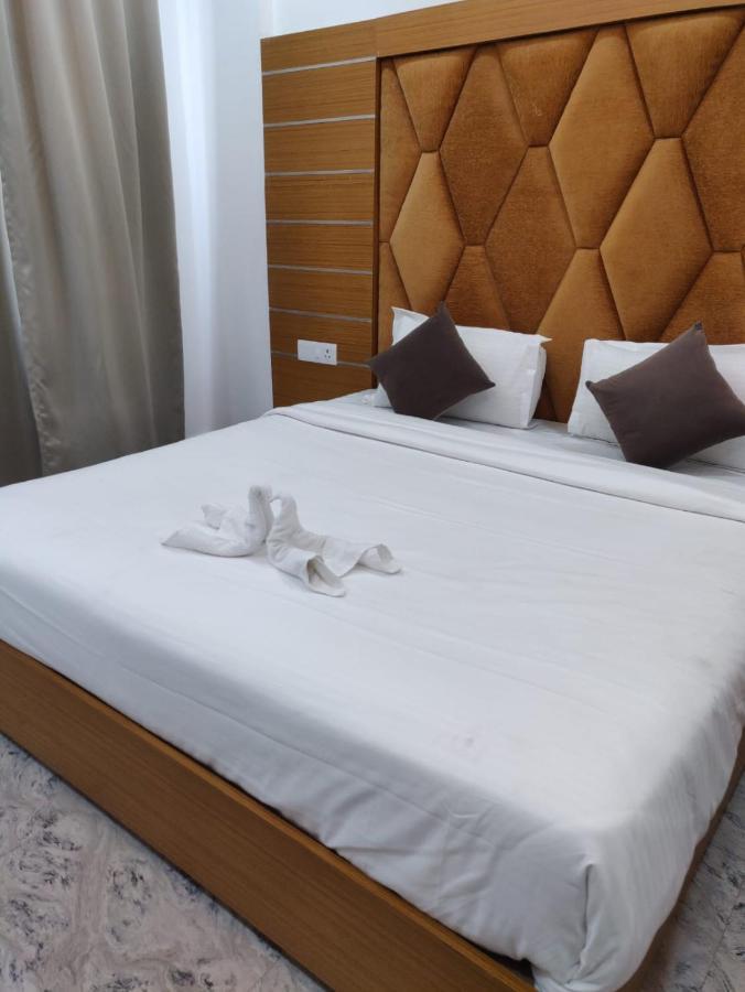 Hotel Virasat By Bookingcare Chhatarpur 외부 사진