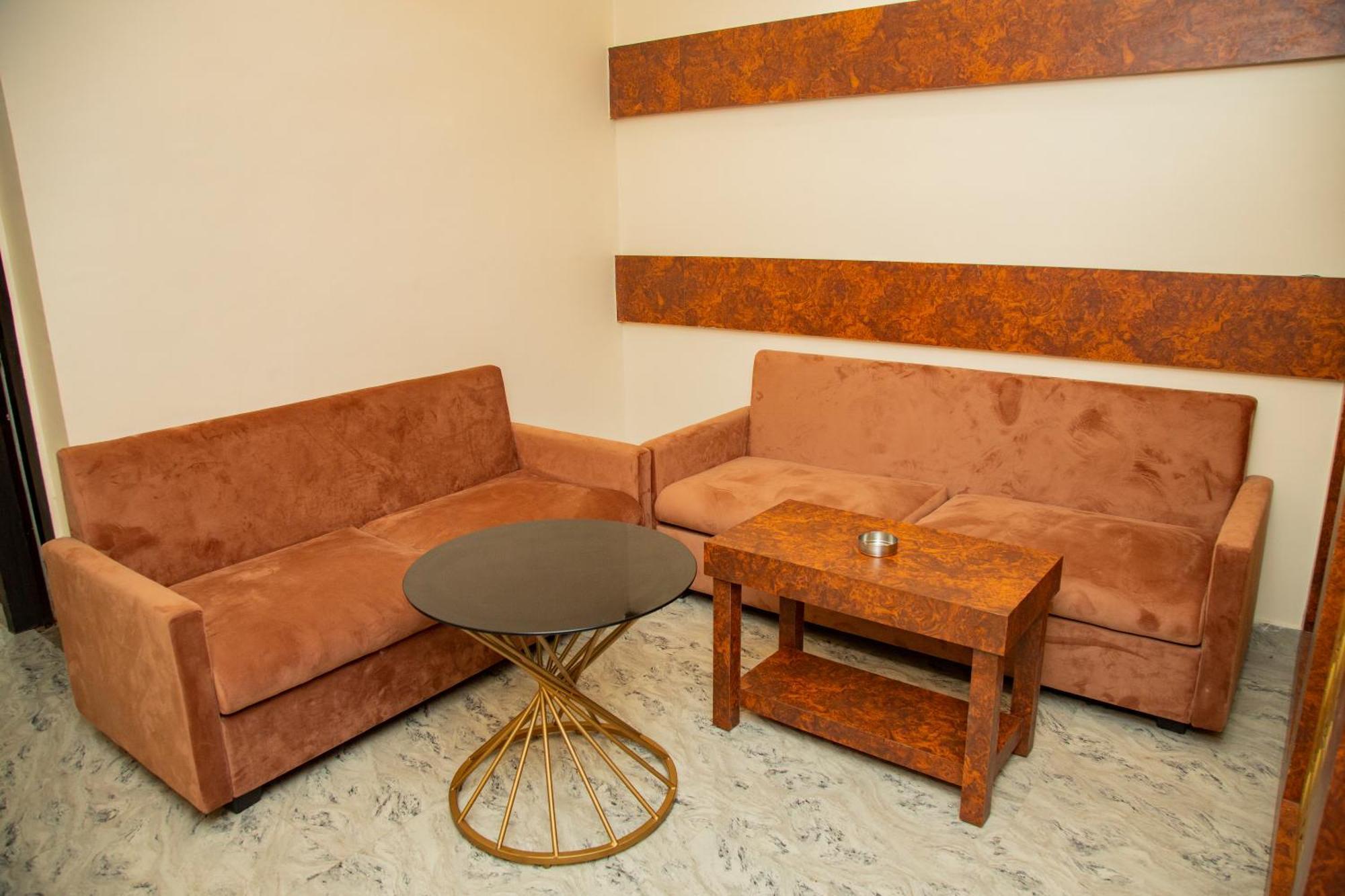 Hotel Virasat By Bookingcare Chhatarpur 외부 사진